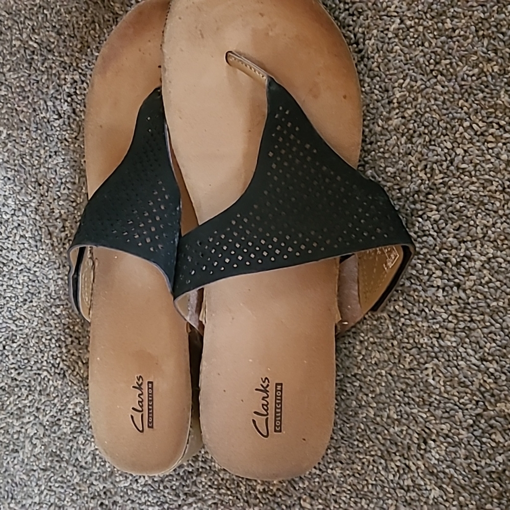 Clark's slip ons